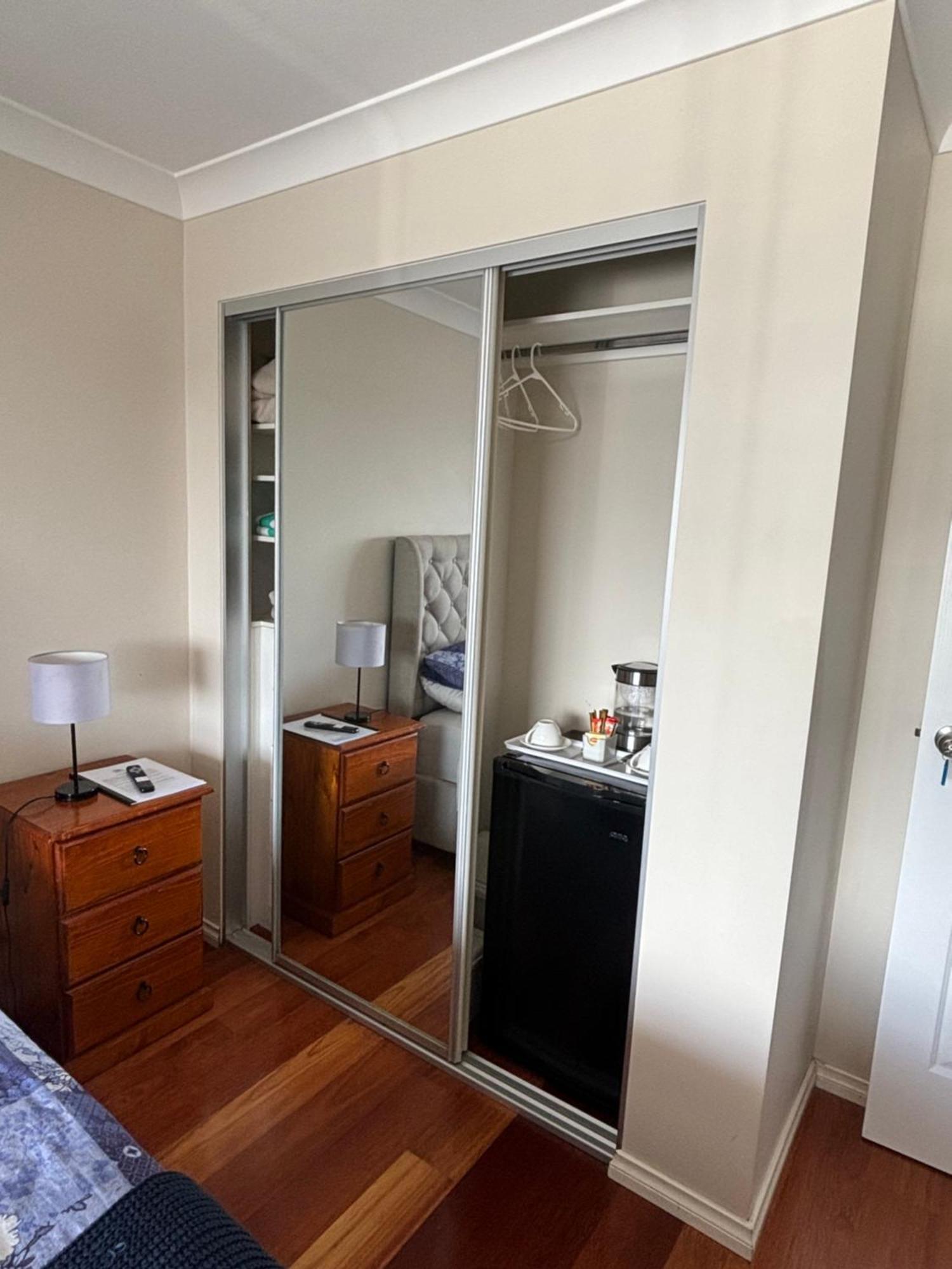 Ocean Reef Homestay Perth Exterior photo